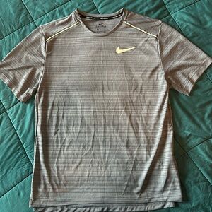 Men’s Nike Dri-Fit Running Shirt M